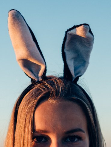 Portret van Lindi met Bunny Ears